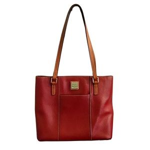 Dooney & Bourke Tote Shoulder Bag Purse red wine‎ color